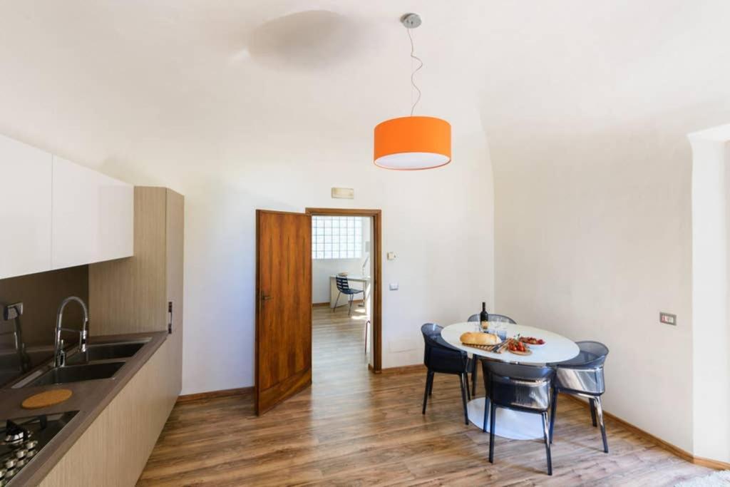 La Boutique Apartment Bettolle Exterior photo